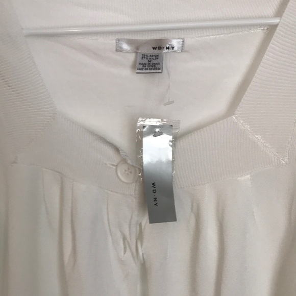 NWT WD.NY White Sweater Size M. 🛍 - Picture 2 of 6
